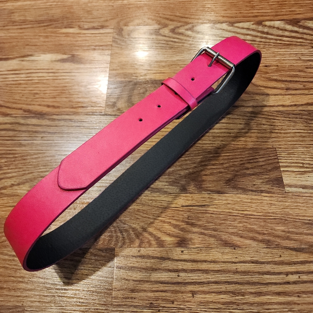Stylish Hot Pink Belt Women's Size M
